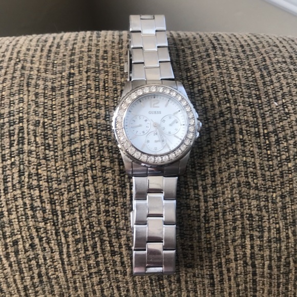 Guess Silver Watch - Picture 2 of 7
